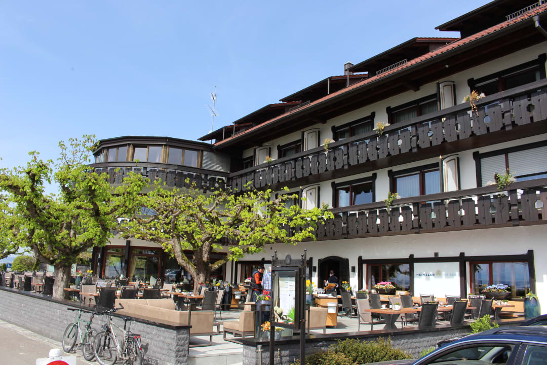 Außenansicht Hotel Heinzler am See