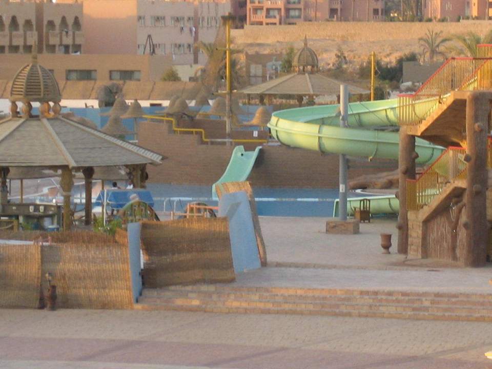 Rutschen wohin das Auge sieht Parrotel Aqua Park Resort