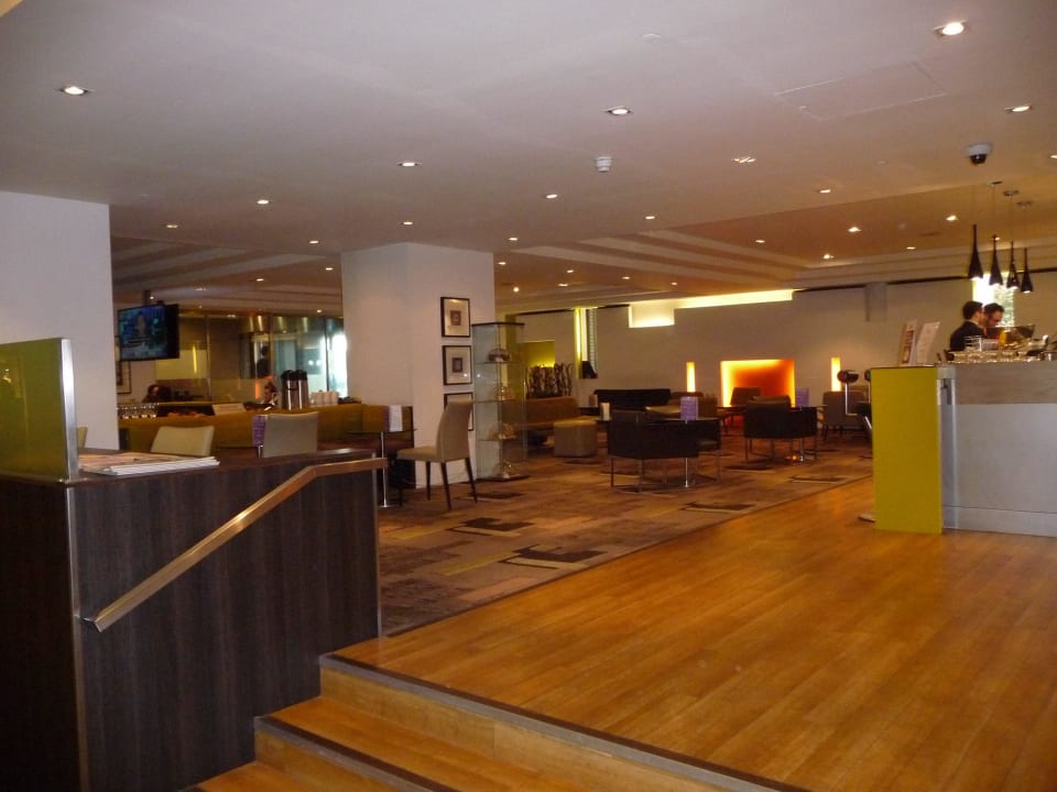 Blick in die Bar Hilton London Kensington