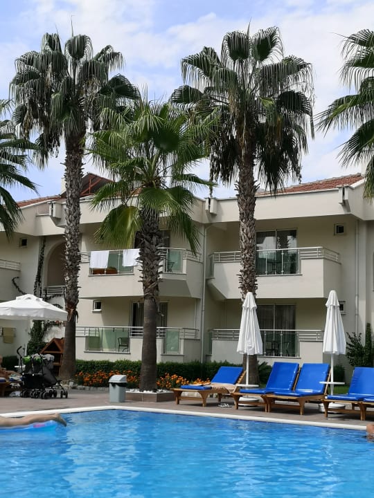 Pool Dream Family Club