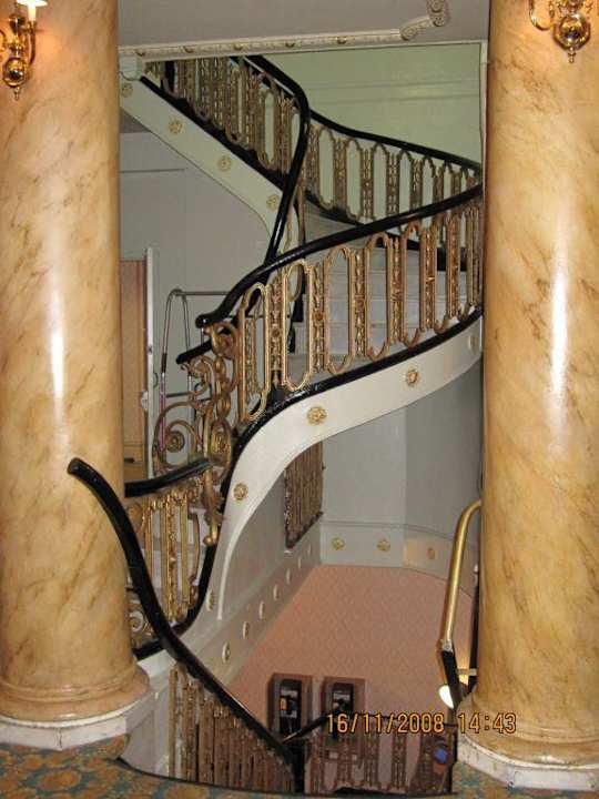 Stiegenaufgang in der Lobby Hotel Wolcott
