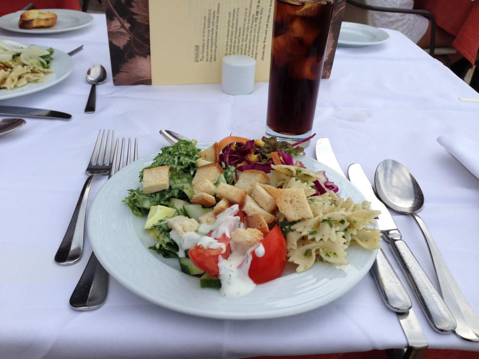 Vorspeise Büffet Essen Grand Hotel Holiday Resort