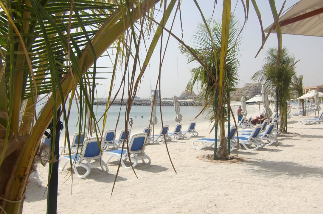 Am Strand DoubleTree by Hilton Resort & Spa Marjan Island