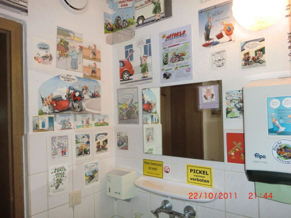 WC Bereich Bikerhotel Das Gutshaus