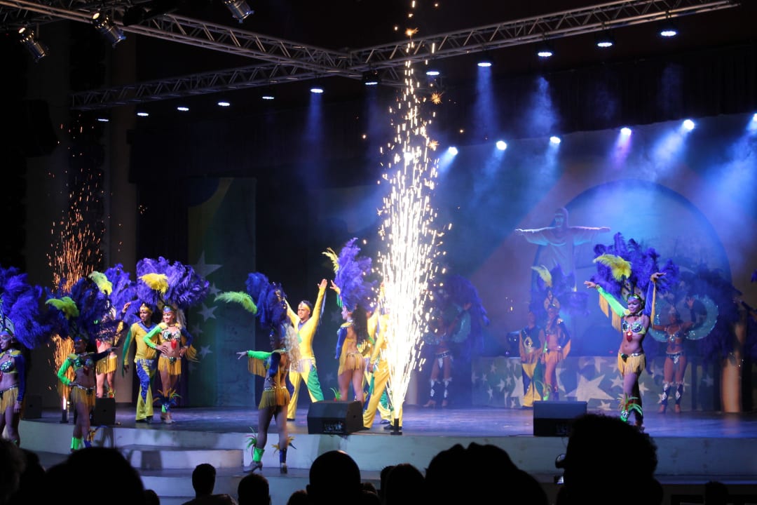 Hotel Grand Palladium Palace Resort, Spa & Casino Hotel Grand Palladium Palace Resort, Spa & Casino