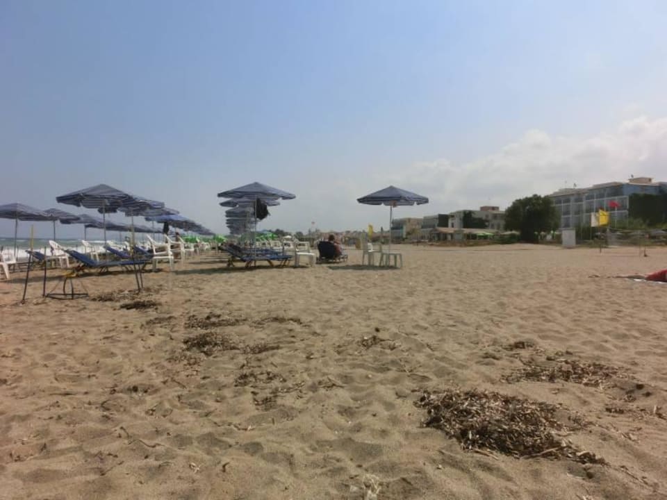 Der Strand vorm Hotel Hotel Kathrin Beach