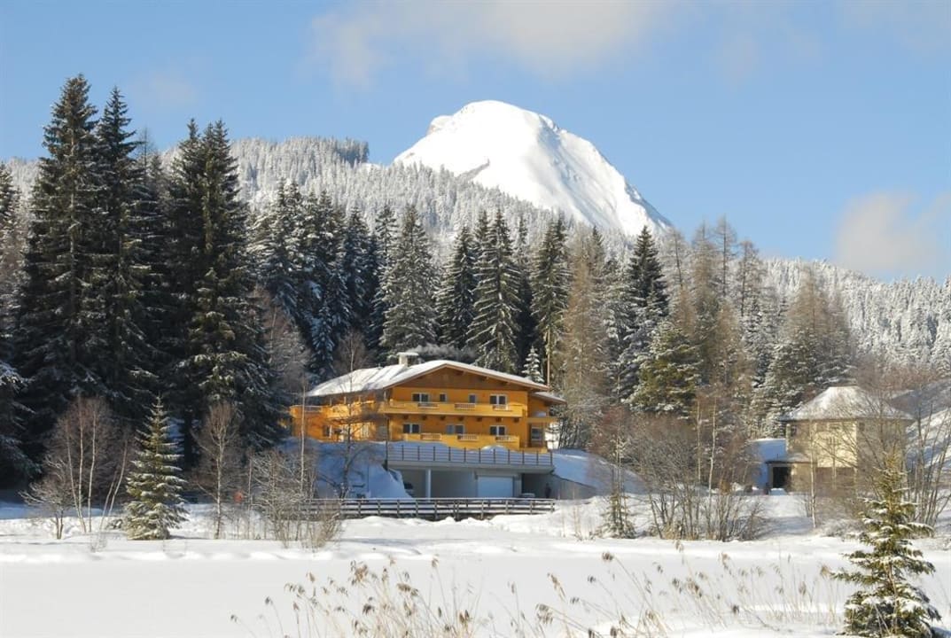 Winter Landhaus Seerose Appartements