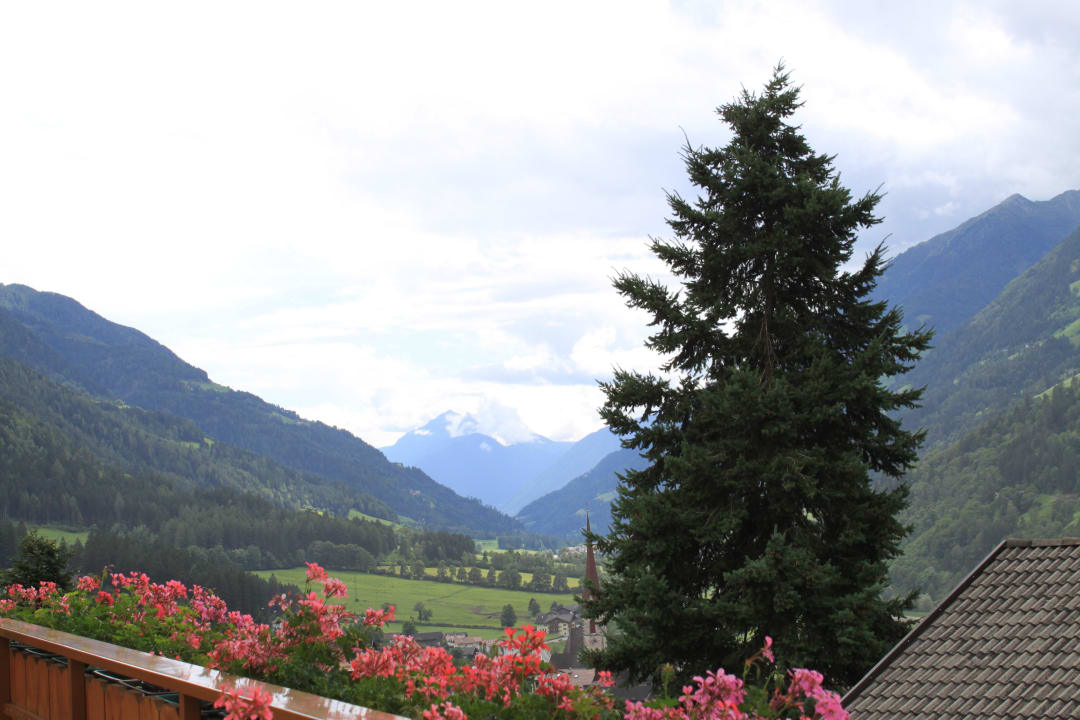 Ausblick von unserem Balkon Panoramahotel Wildschütz