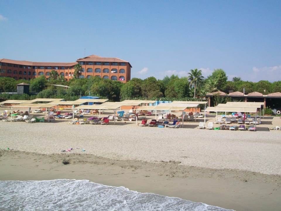 Strand Club Turtas Beach Hotel