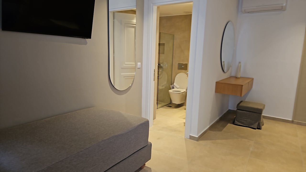 Zimmer Nami Hotel & Suites
