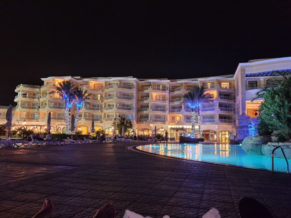 Außenansicht Palm Royale Resort - Soma Bay