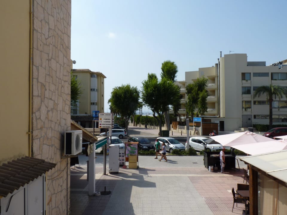 Durchgang zum Strand Alcudia Garden Aparthotel