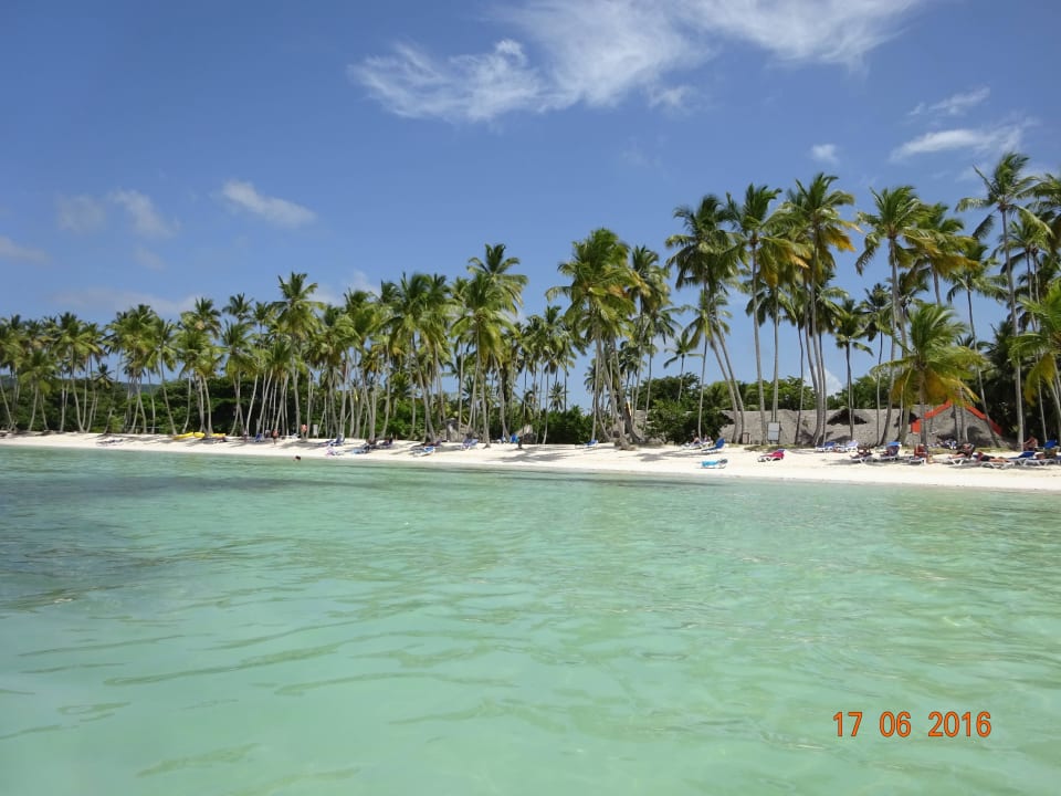 Strand Wyndham Alltra Samana