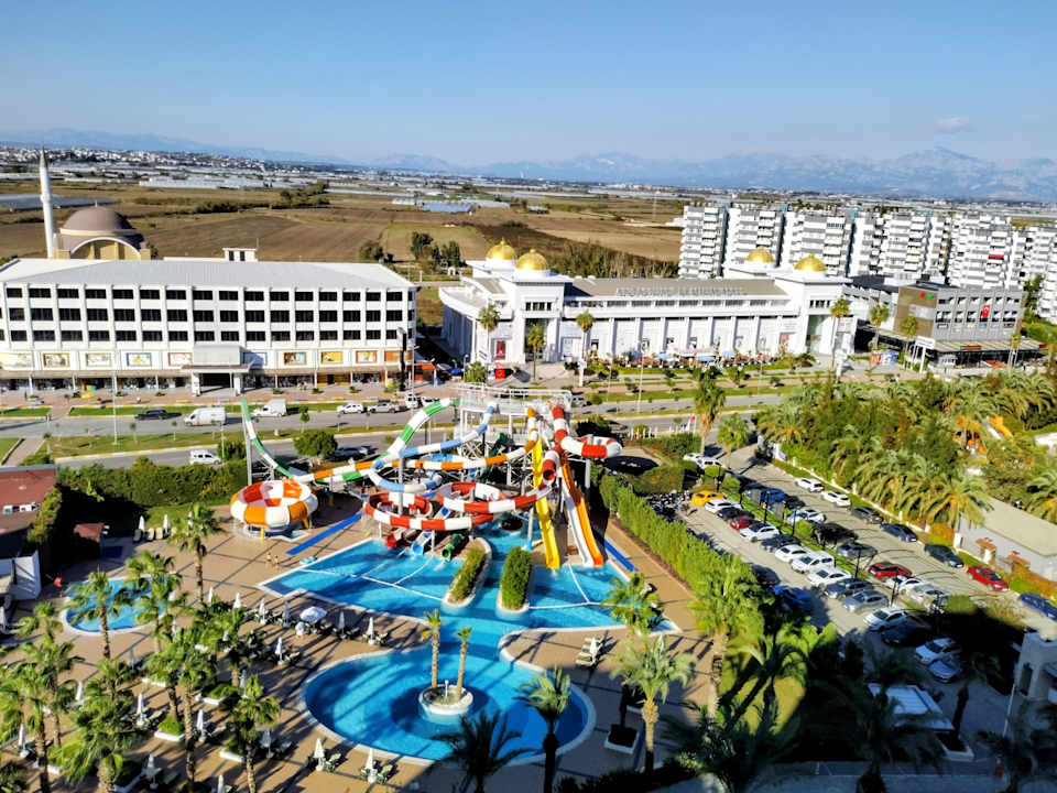 Pool Sherwood Exclusive Lara