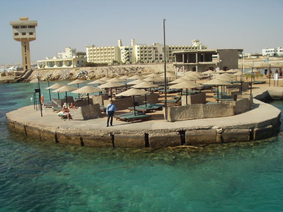 Hausriff am eigenen kleinen Hafen Arabella Azur Resort