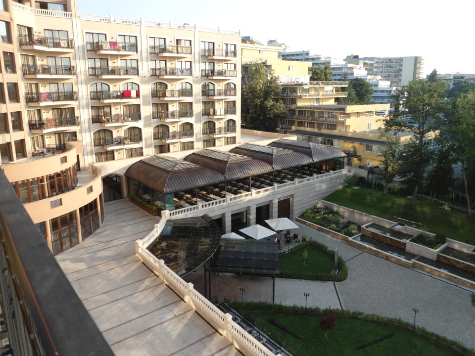 Super Aussicht beim Essen  SH Dolce Vita