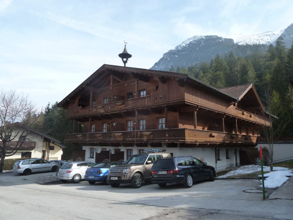 Blick auf die Zimmer VAYA Achensee