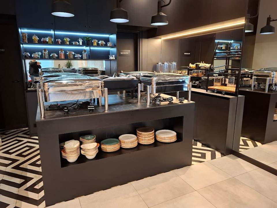 Gastro ibis Lviv Center