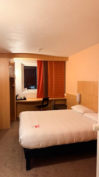 Zimmer Hotel Ibis Borehamwood