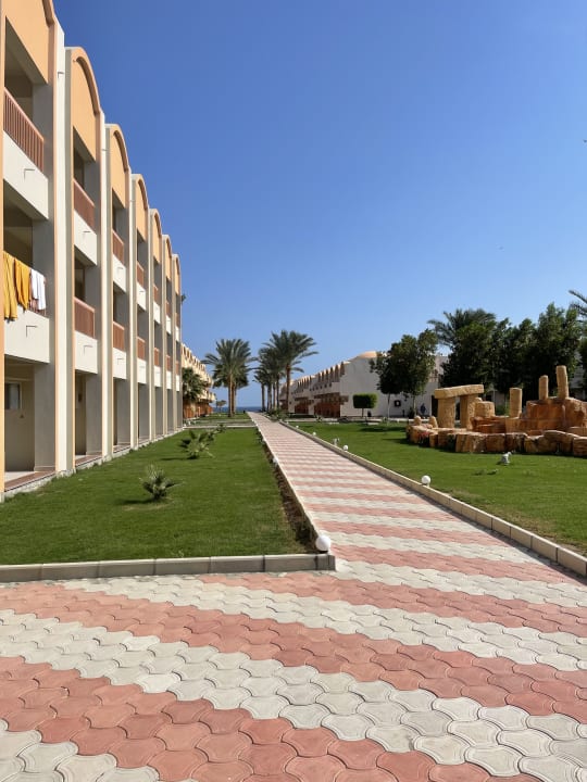 Außenansicht Three Corners Sea Beach Resort