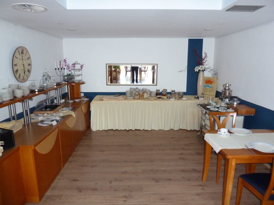 Büffet Landhotel Zum Kronprinzen