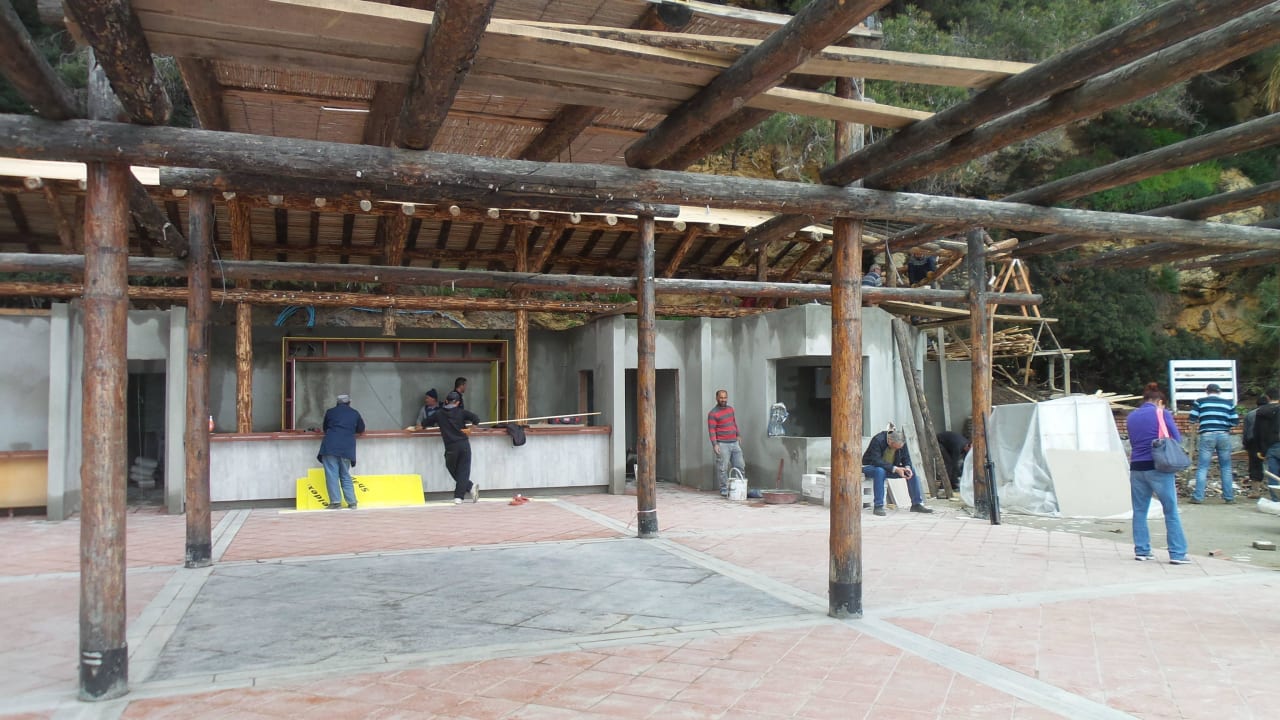 Neues Strandlokal Hotel Pine Bay Holiday Resort