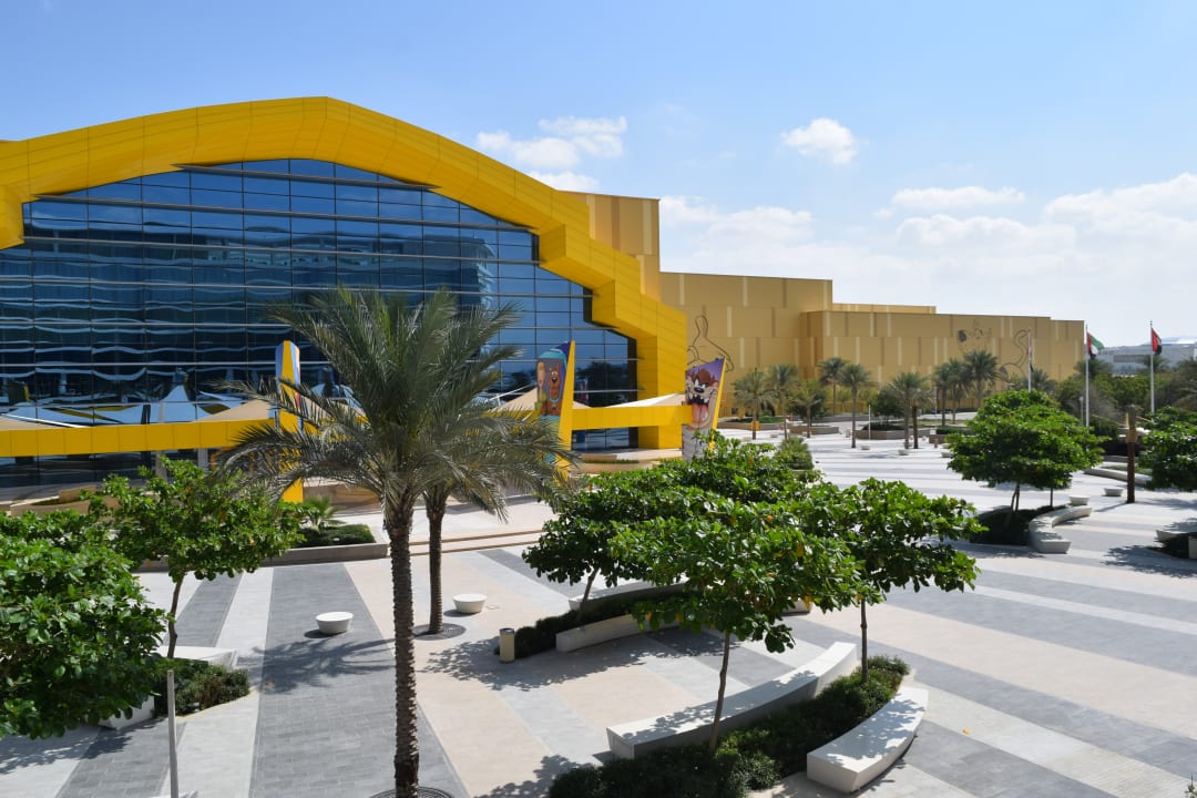 Ausblick The WB Abu Dhabi, Curio Collection By Hilton