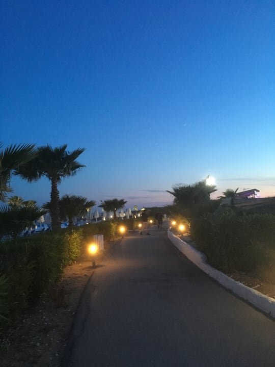 Garten Sandy Beach Resort