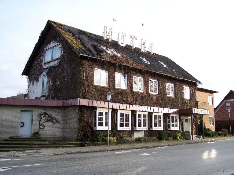 Außenansicht Hotel Aulum Kro Hotel Aulum Kro