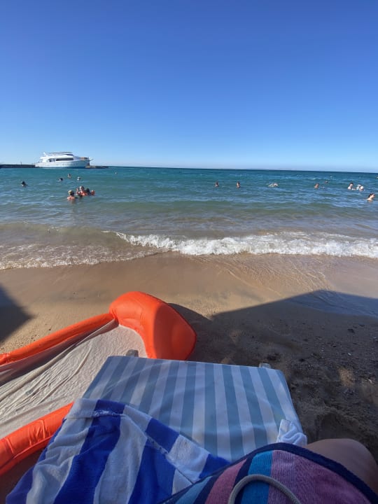 Strand Palm Beach Resort