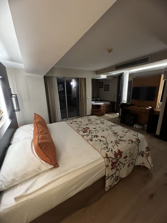 Zimmer Limak Lara Deluxe Hotel & Resort