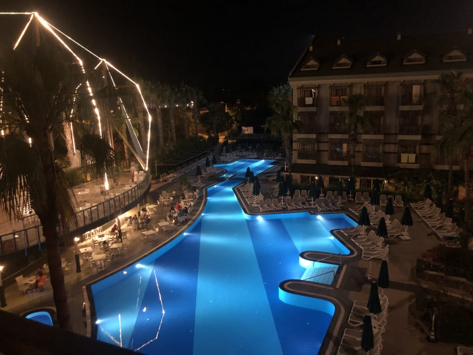 Pool Can Garden Resort