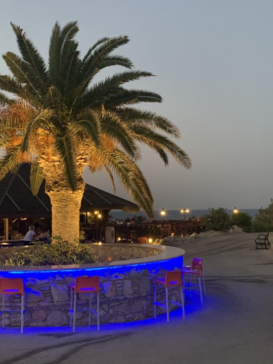 Gartenanlage Hotel Kalithea Horizon Royal