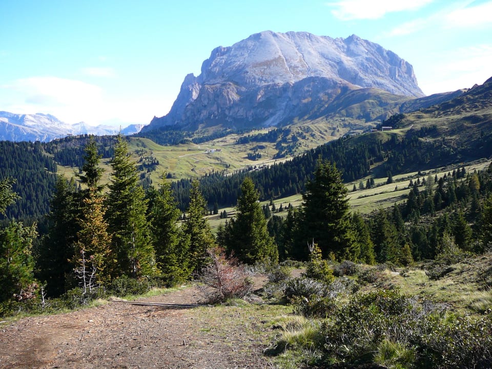 Die kleine Hütte in der Mitte ist der Zallinger Berghaus Zallinger