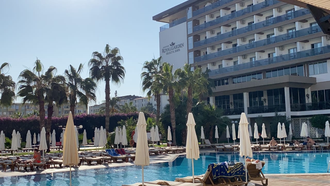 Pool Hotel Royal Garden Beach