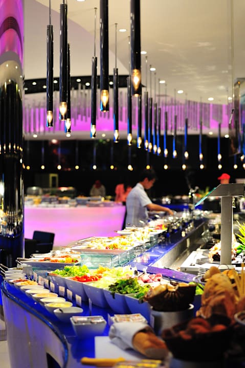 Gastro Ramada Plaza by Wyndham Bangkok Menam Riverside