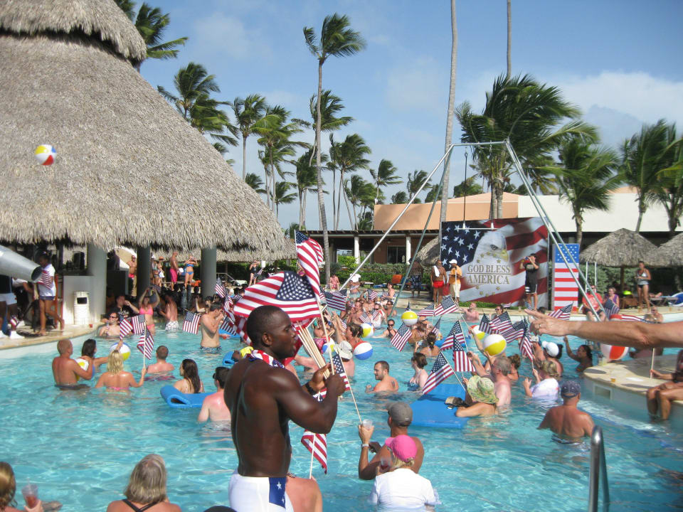 Independensday Party Secrets Royal Beach Punta Cana - Adults only