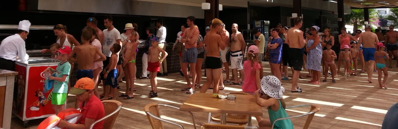 Gastro Hotel Royal Garden Beach