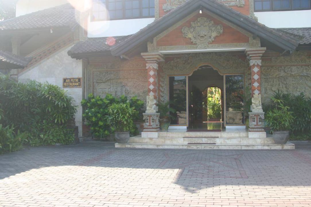 Hotel Ari Putri Hotel Ari Putri