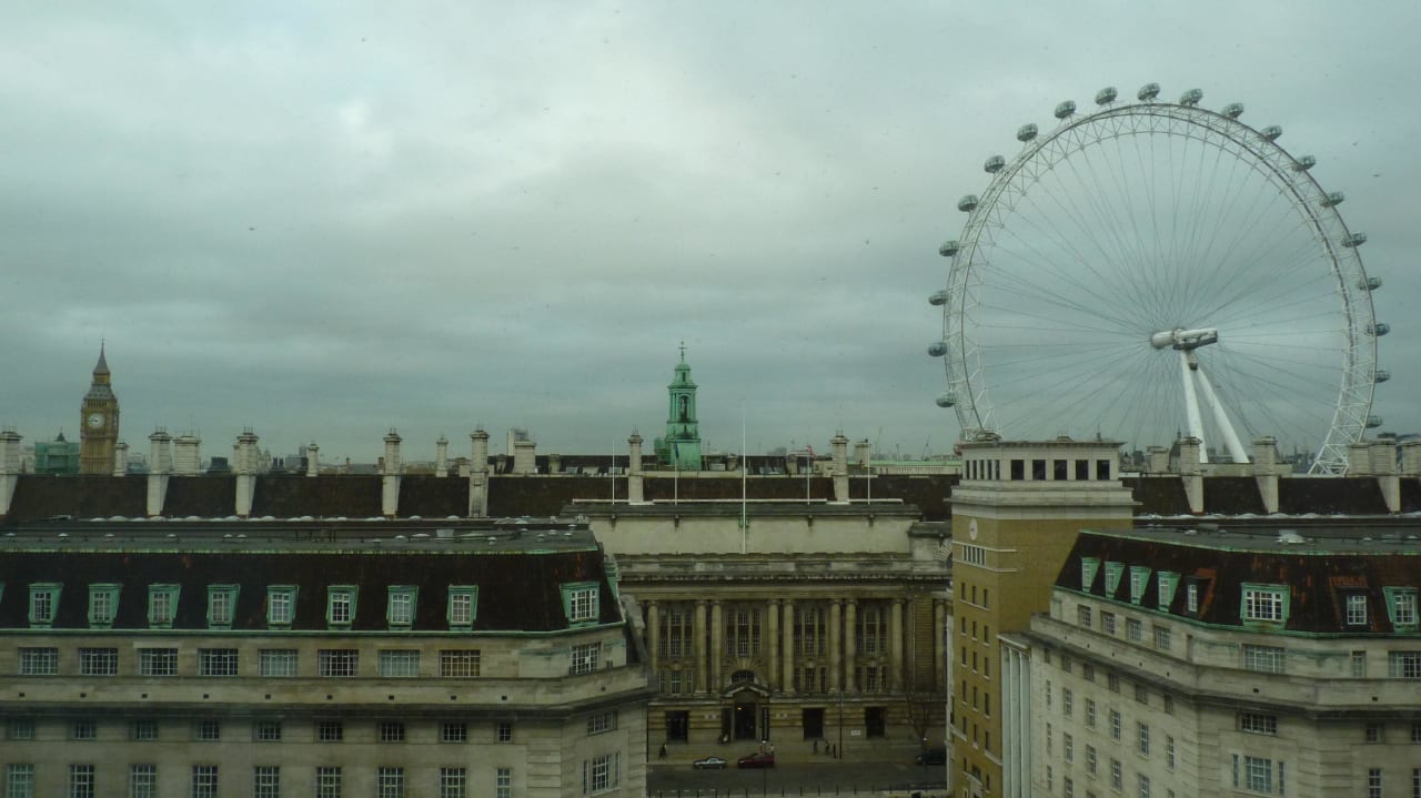 Blick aus dem Zimmerfenster Park Plaza County Hall London