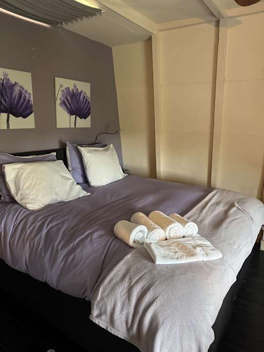 Zimmer Zwanestein Canal House