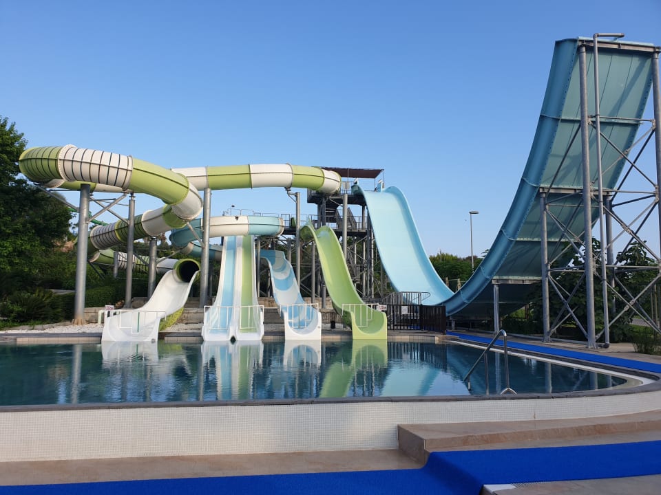 Pool Club Grand Side