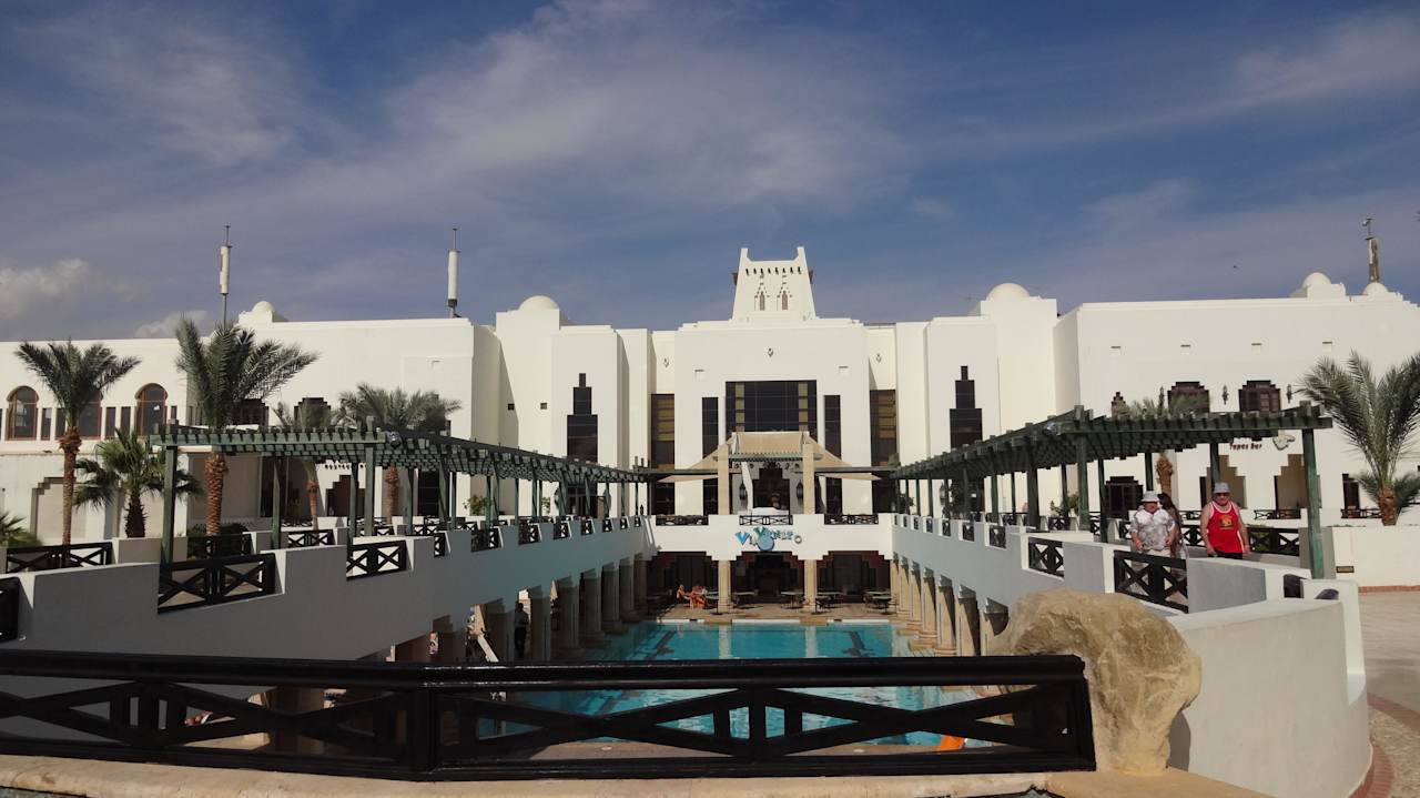 Hintereingang zur Lobby und den grossen Buffets Sharm Resort