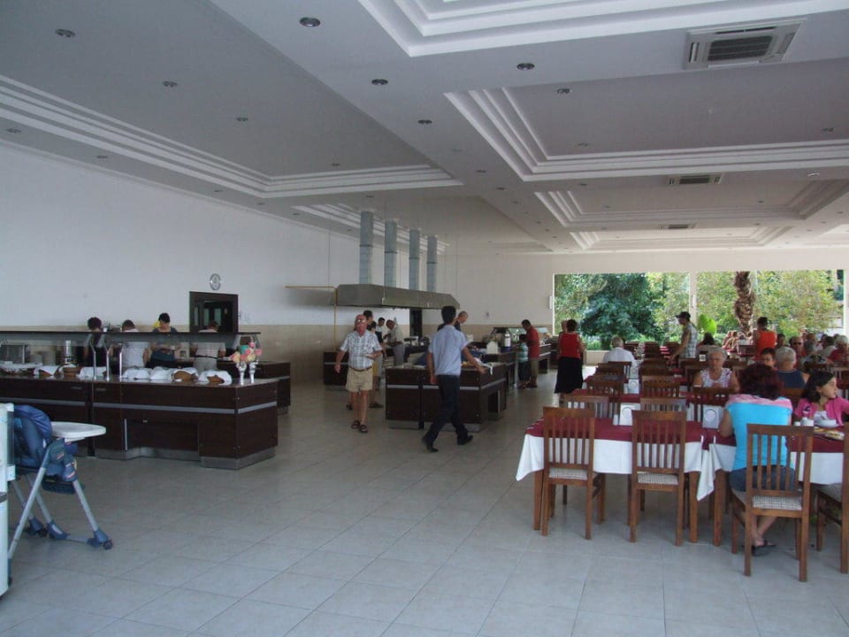 Der Restaurantbereich Hotel Sirma