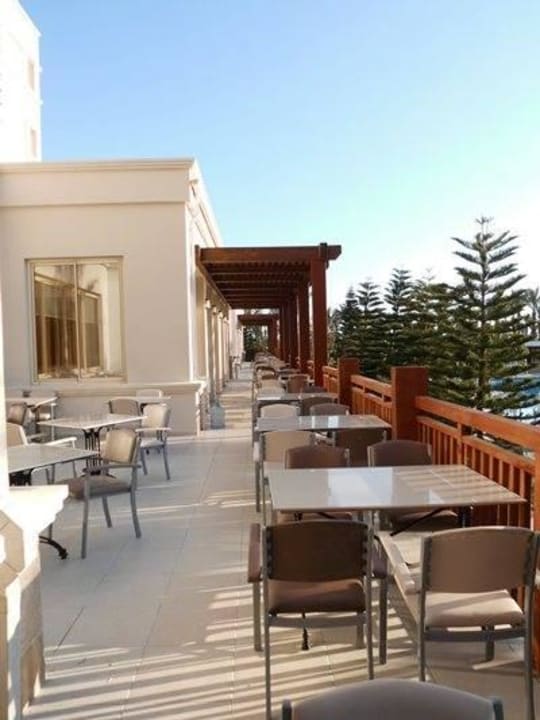 Außenterrasse alles neu gebaut Hotel Delphin Diva