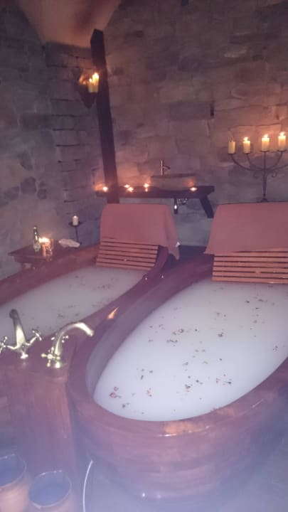 Kąpiel Kleopatry Hotel Odyssey Wellness & Spa