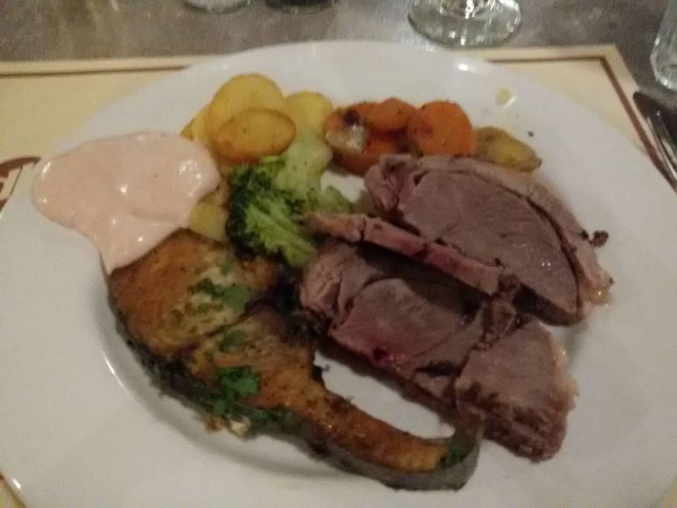 Sonntags Essen auch für Gäste db San Antonio Hotel + Spa