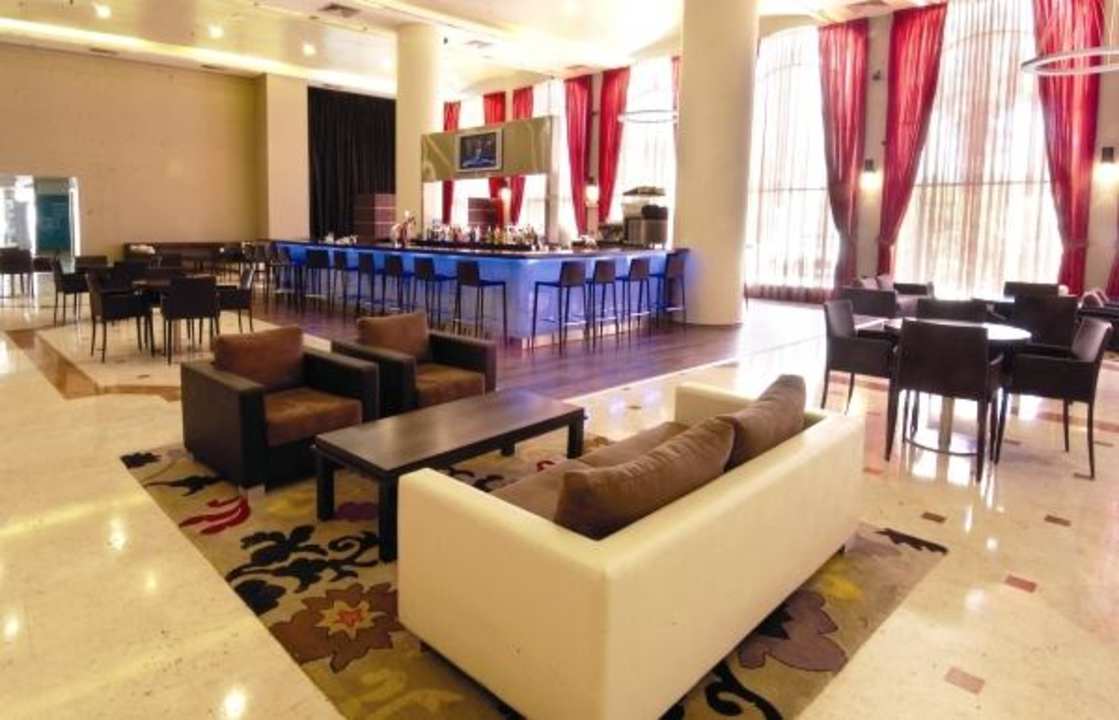 Lobby Leonardo Hotel Negev
