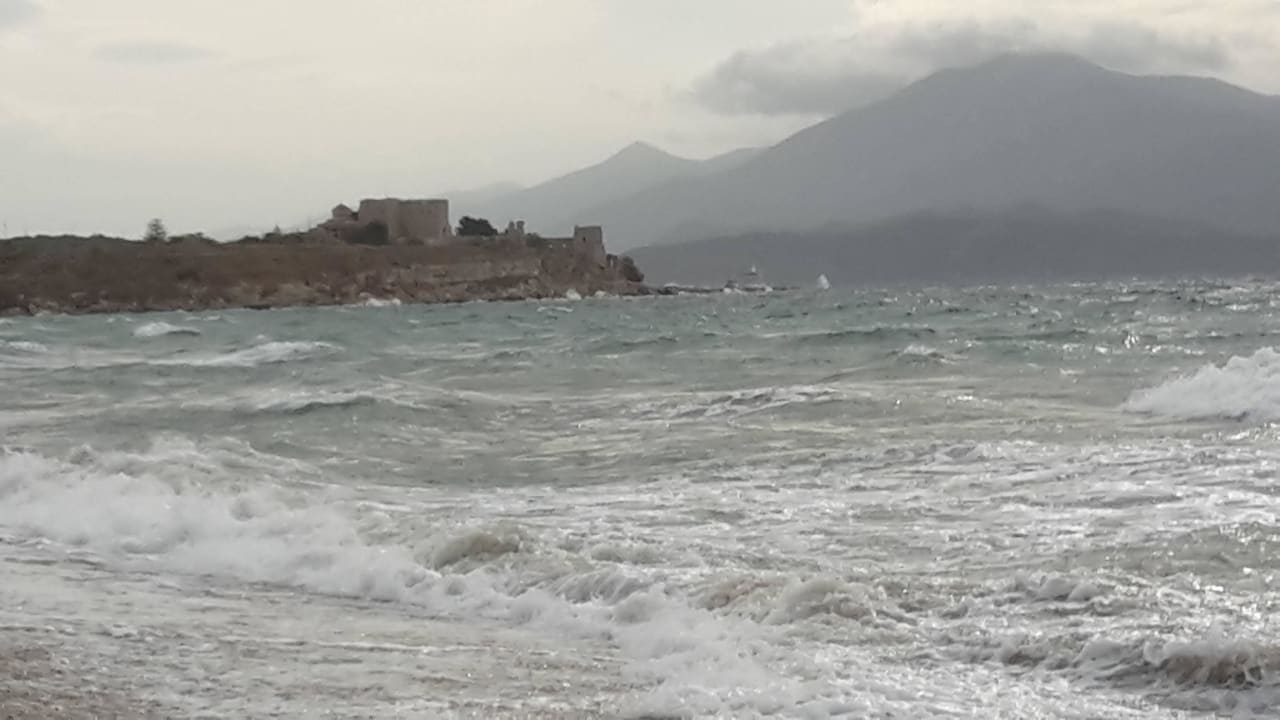 Blick Strand Richtung Pythagorion Kouros Seasight Hotel