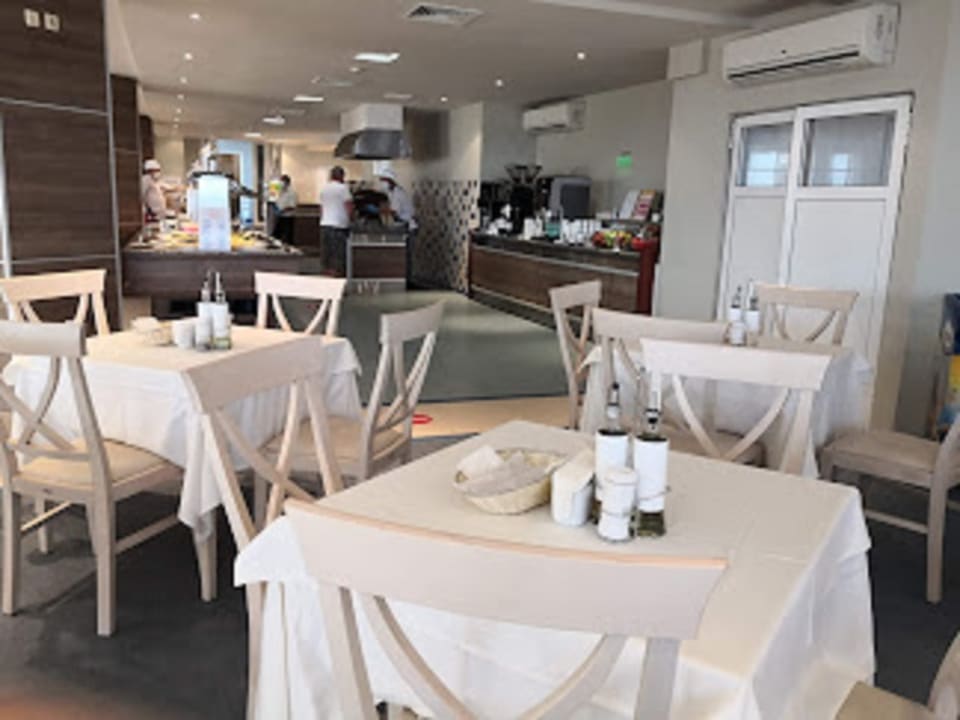 Gastro Hotel Sineva Beach